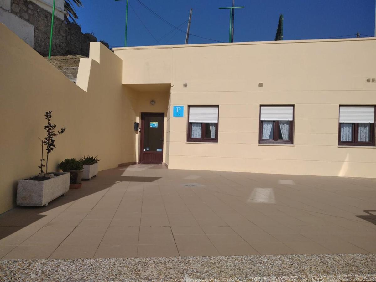 Pensión Vega de Pas Comillas Exterior foto
